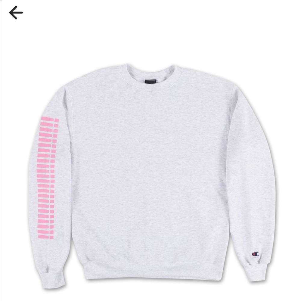 Kylie Jenner shop sweatshirt